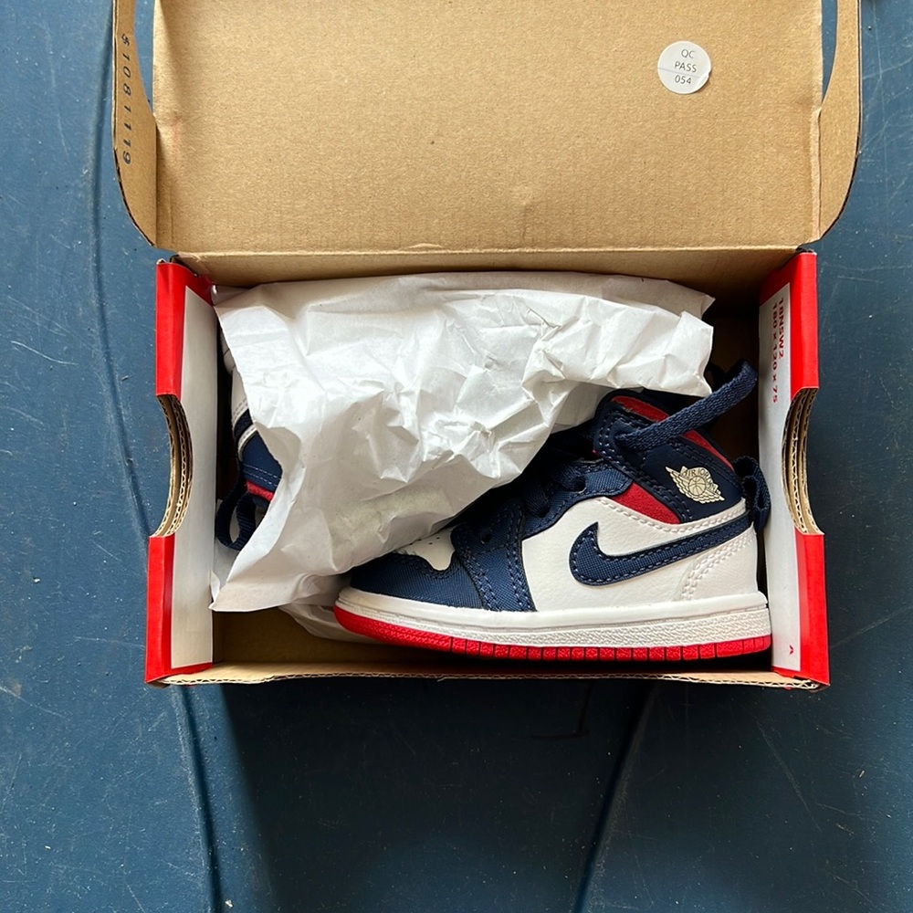 Nike air max 270 rt new in the box